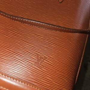 Louis Vuitton Epi Lussac Kenyan Fawn